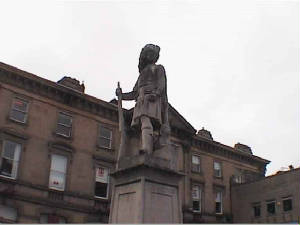 Inverness_statue.jpg