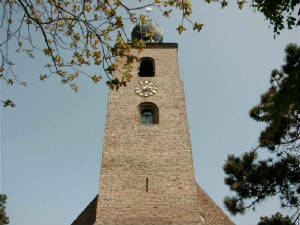 Oostvoorne_kerktoren.jpg